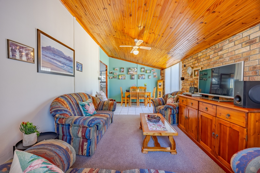 3 Bedroom Property for Sale in Bothasig Western Cape